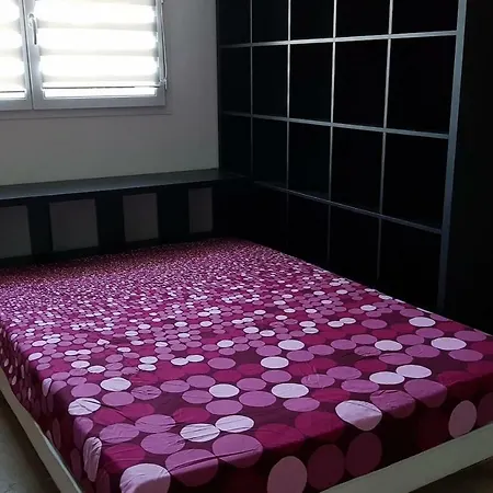 Belle Climatisee De 250 M2 A 5 Min Des Plages Βίλα *